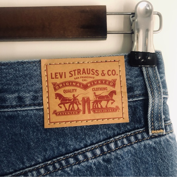 NWT New Levi's High Waisted Straight Jeans New Medium wash zip fly high … - Picture 7 of 12